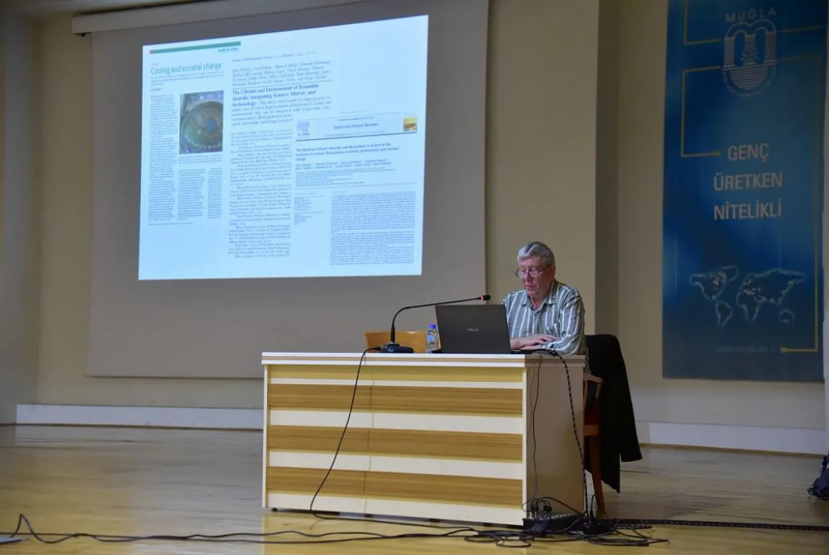 MSKÜ, Ünlü Tarihçi Prof. Dr. John Haldon'u ağırladı