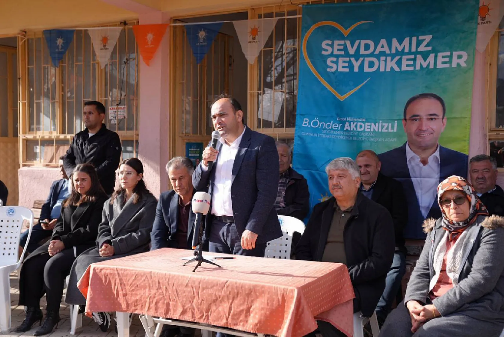 Akdenizli, Seçim Çalışmalarına Yayla Mahallelerinde Devam Etti