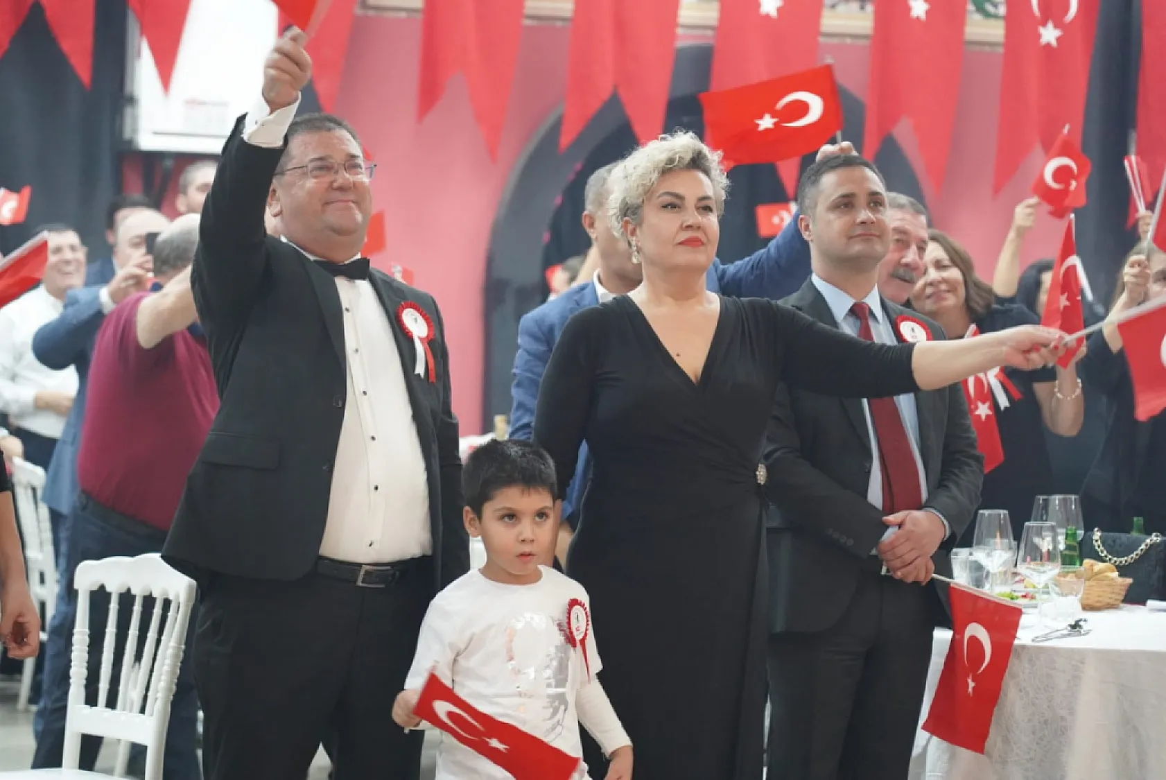 'Cumhuriyet Balosu' Coşkusu