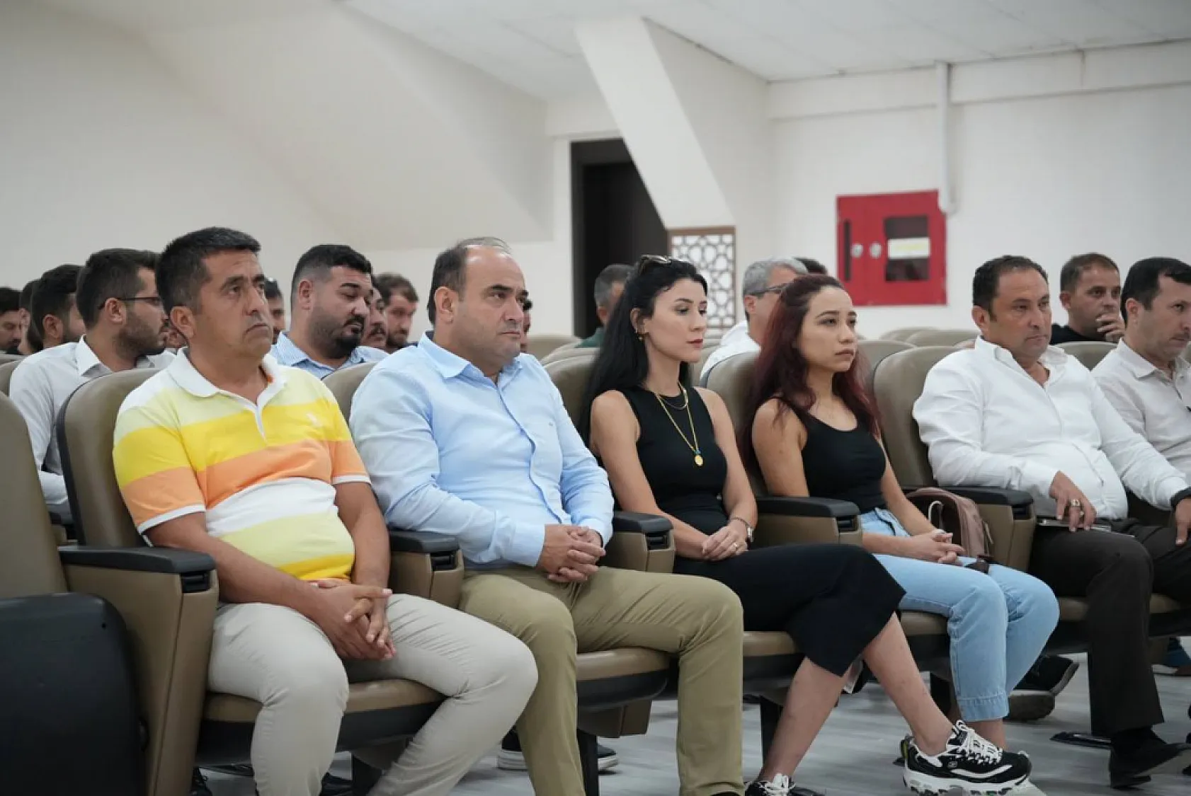 Seydikemerspor'da Güven Tazeleyen Başkan Akdenizli, 'Hedefimiz Bal Ligi'