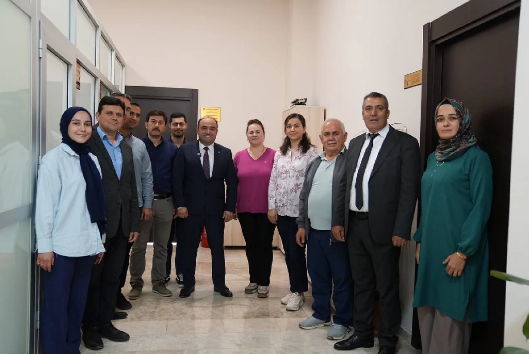Başkan Akdenizli belediye personeli ile bayramlaştı