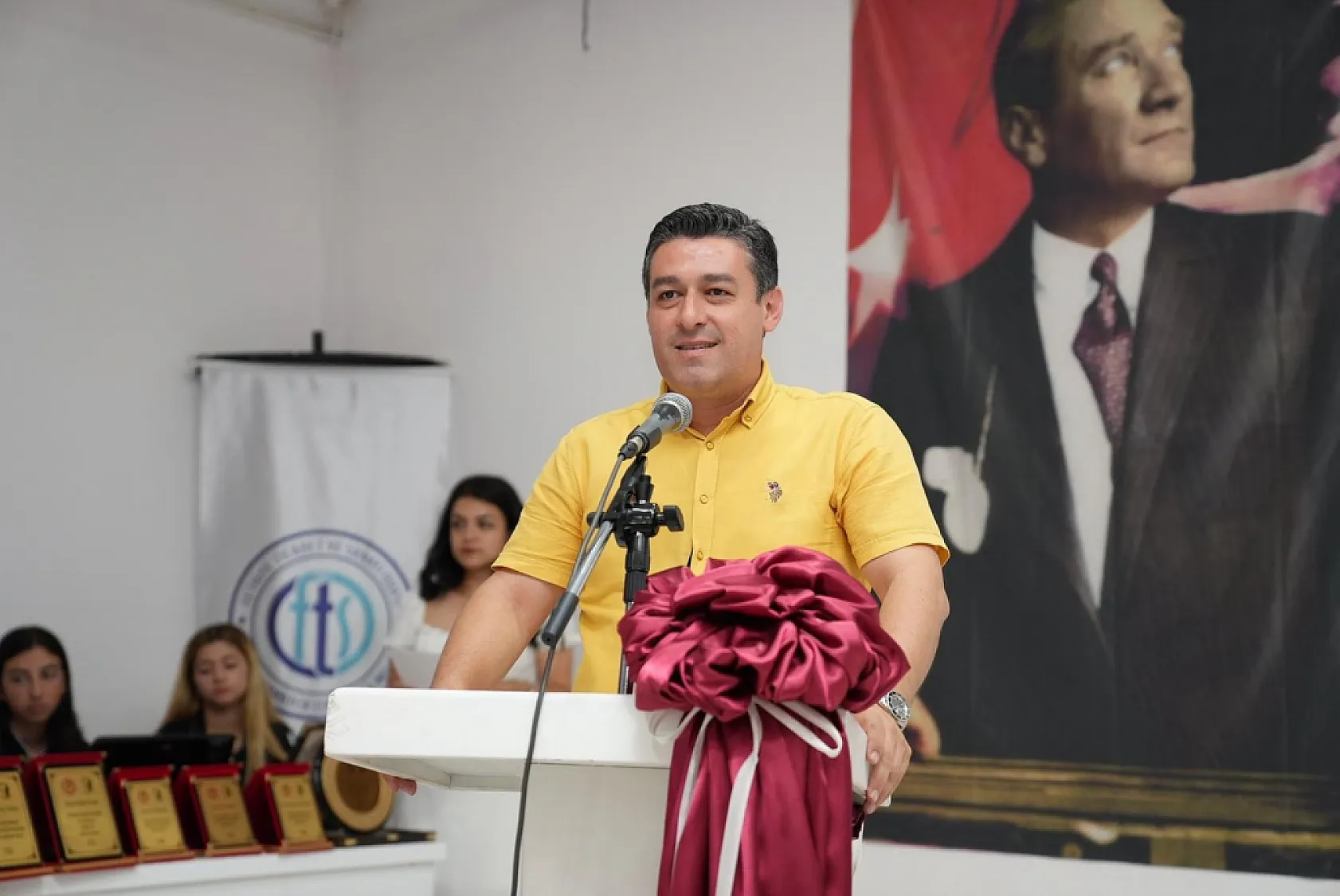 FTSO, Şefika Pekin Kız Mesleki ve Teknik Anadolu Lisesi'ne Mutfak Atölyesi hediye etti