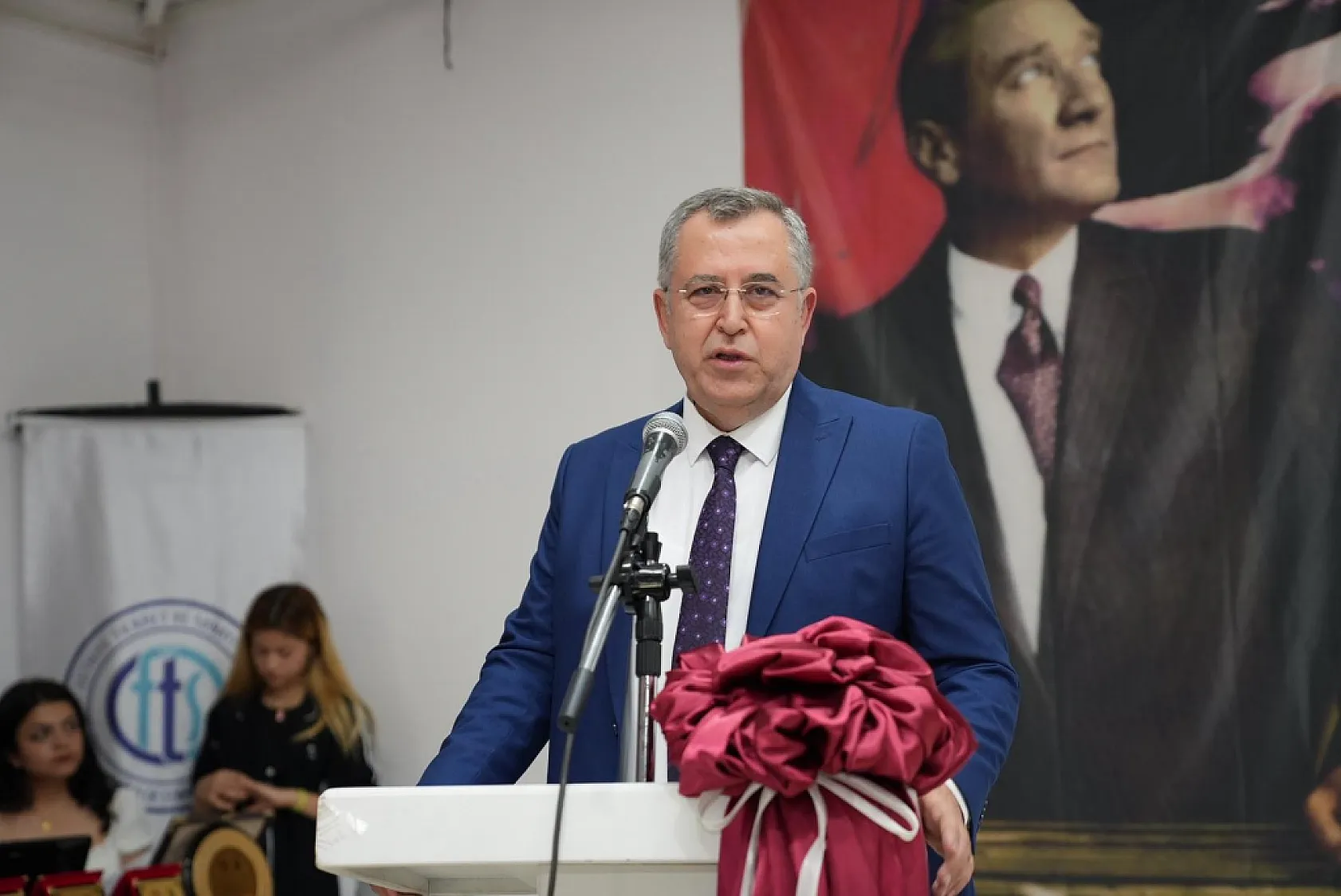 FTSO, Şefika Pekin Kız Mesleki ve Teknik Anadolu Lisesi'ne Mutfak Atölyesi hediye etti