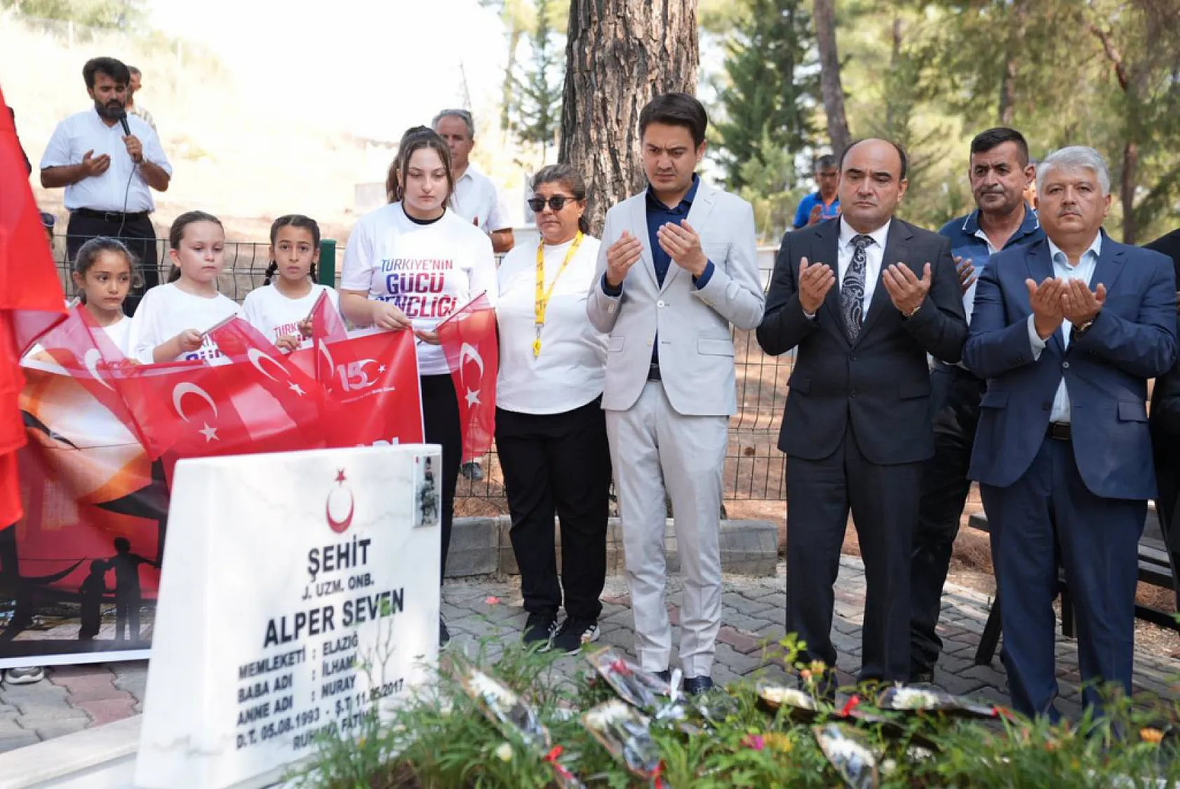 Seydikemer'de Şehit ve Gazilerimiz Unutulmadı