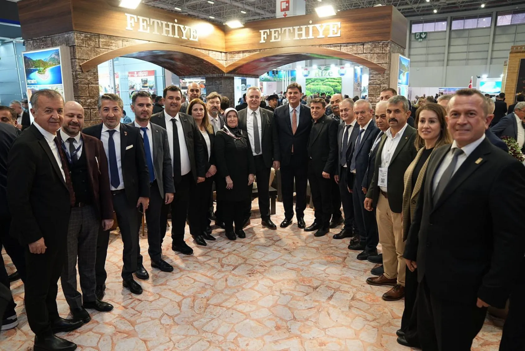 EMITT Turizm Fuarı'nda İlk Gün Fethiye Standına Yoğun İlgi