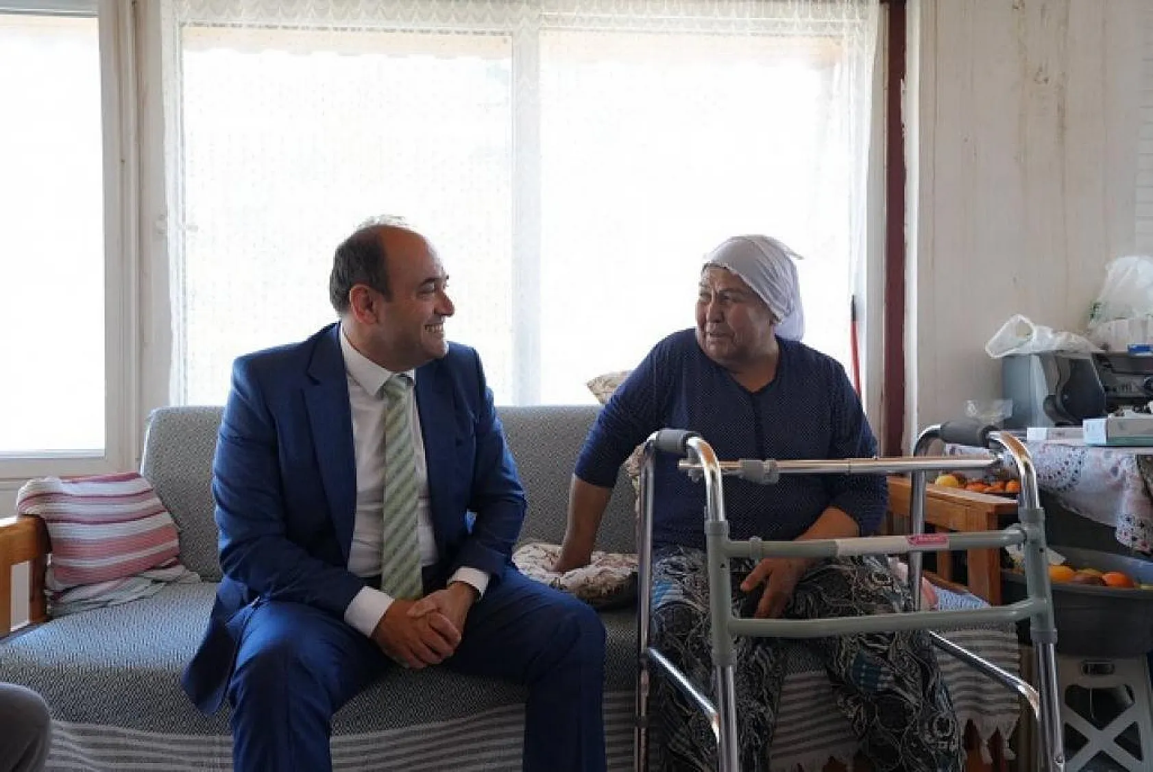 Başkan Akdenizli, Ev Ziyaretlerinde Bulundu