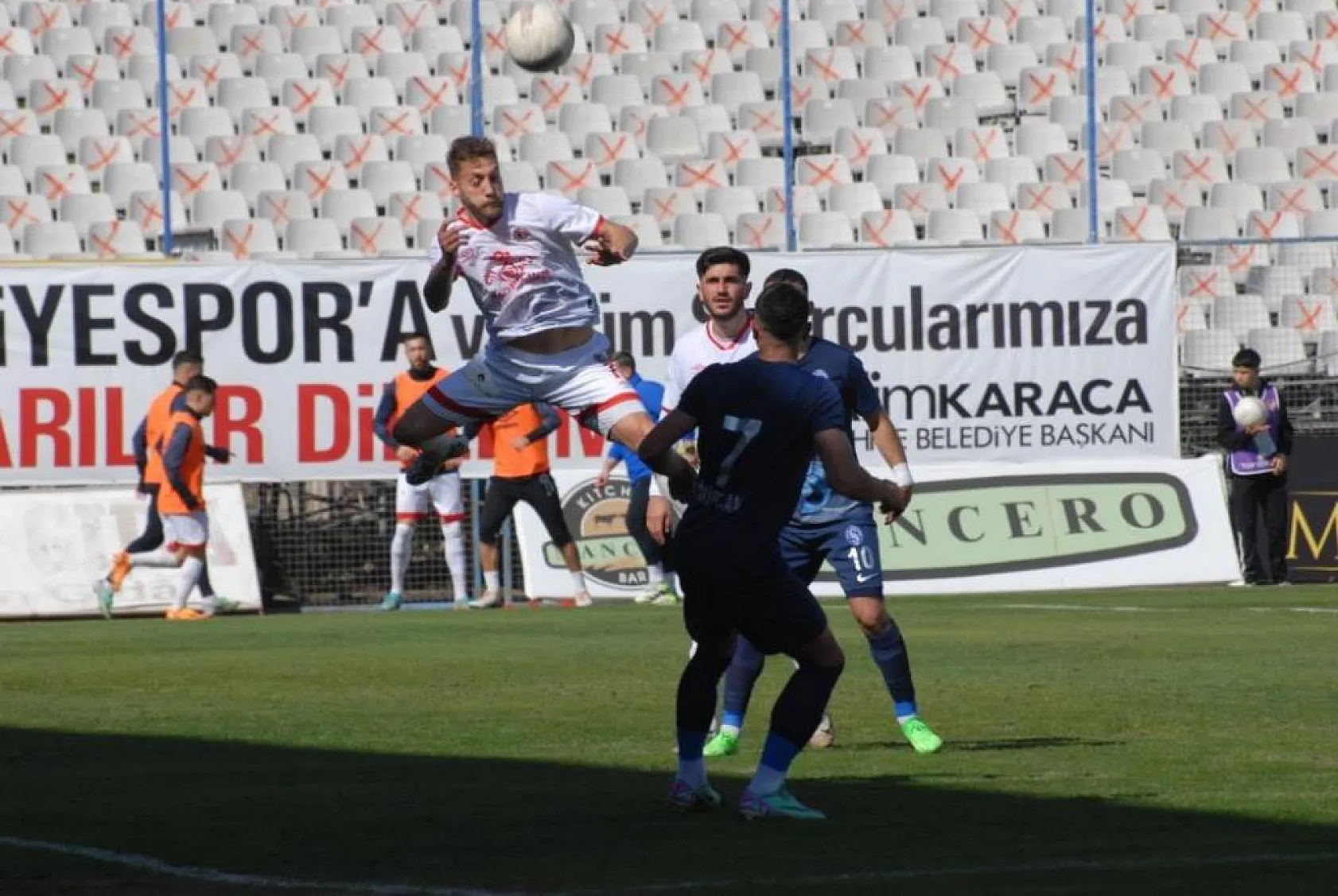 Fethiyespor Sarıyer ile berabere kaldı 1-1