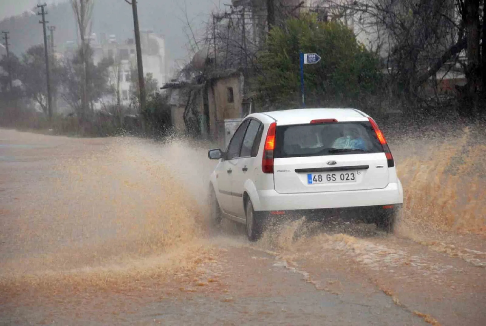 Meteoroloji Uyardı! Muğla'nın 13 İlçesinde Kuvvetli Sağanak Yağış Bekleniyor