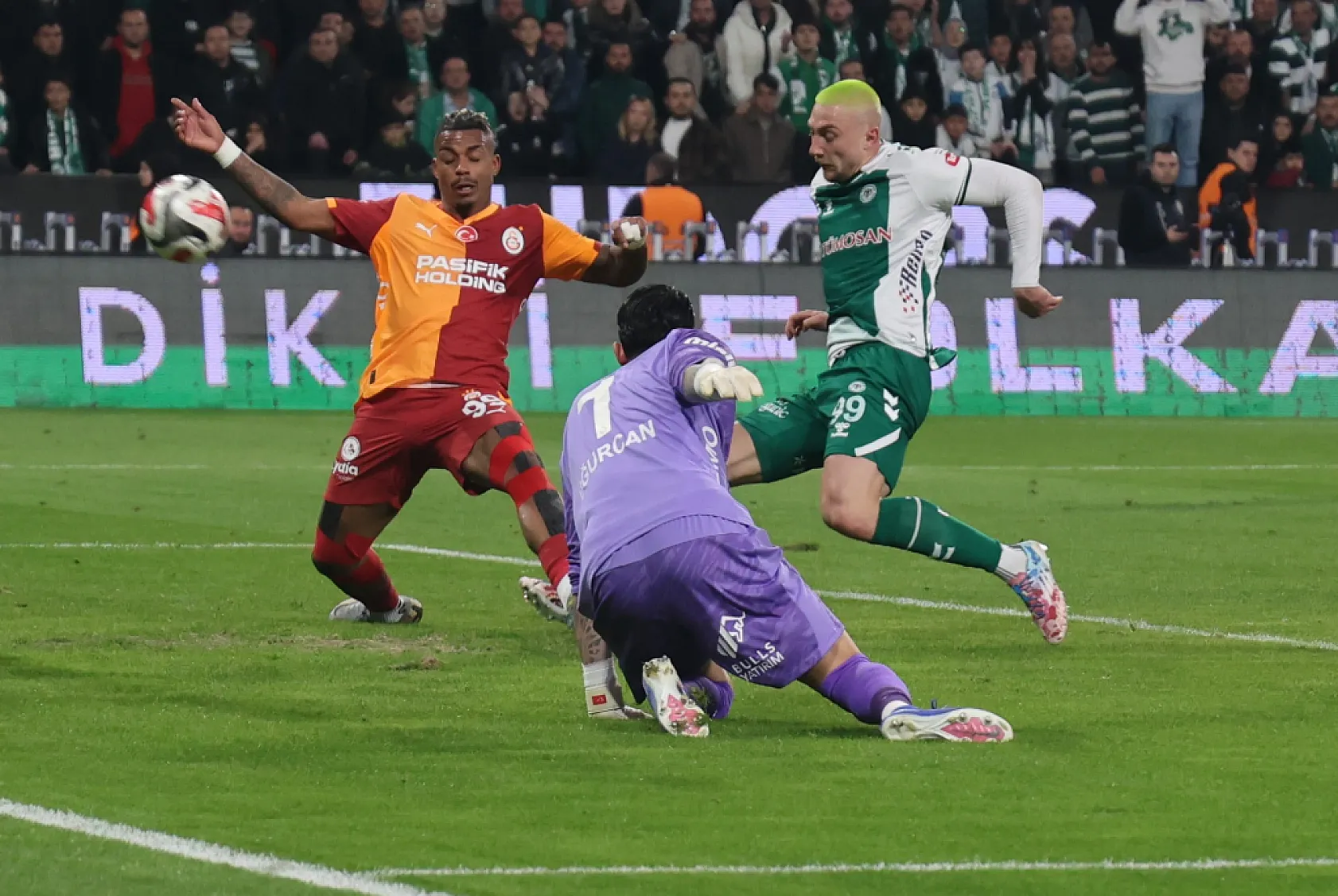 Trendyol Süper Lig: Konyaspor: 2 - Galatasaray: 0