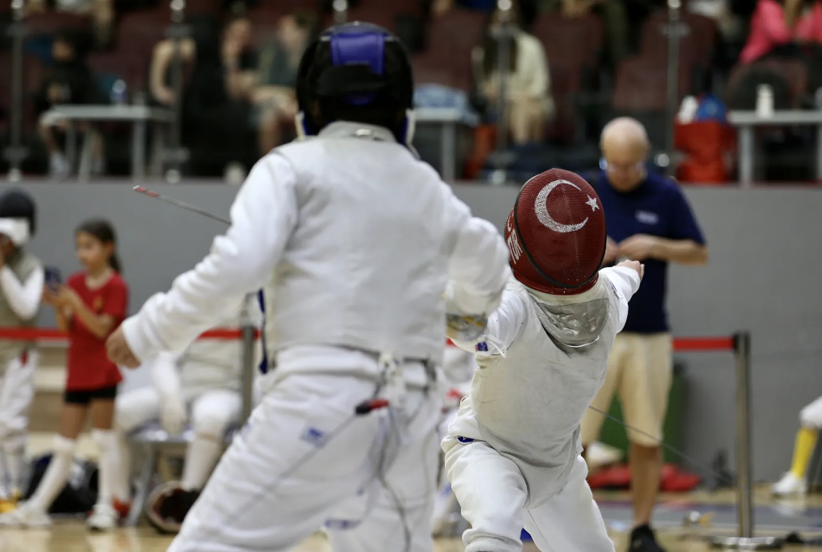 Eskrim Federasyonu Başkanı Karataş Fethiye'de sporcularla buluştu