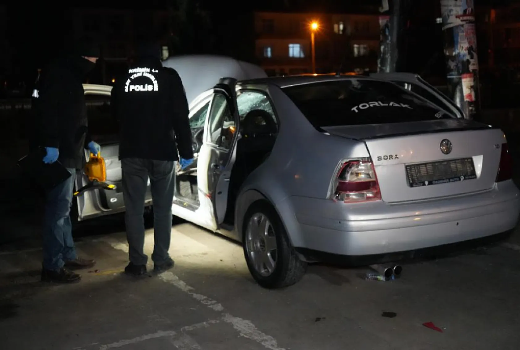 Facianın eşiğinden dönüldü... Çakmak dolum tüpü bomba gibi patladı: 3 yaralı