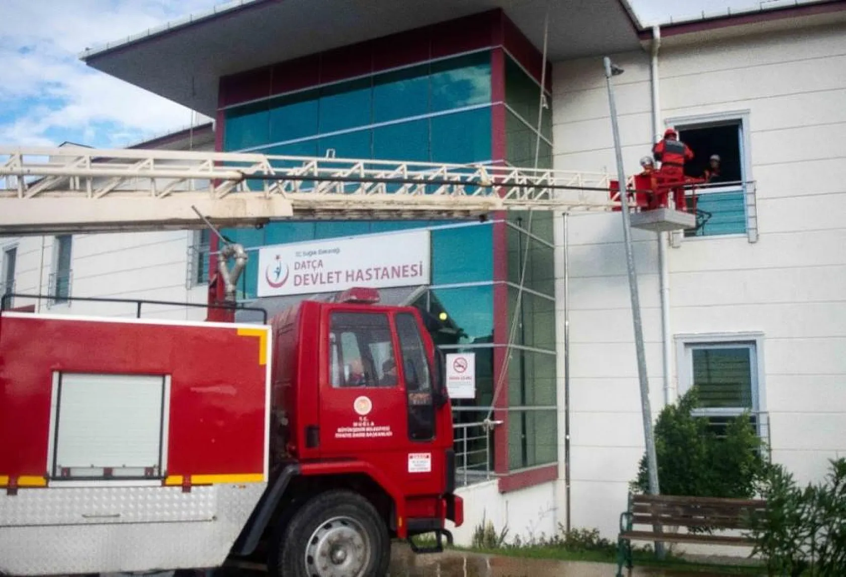 Deprem ve yangın tatbikatı yapıldı