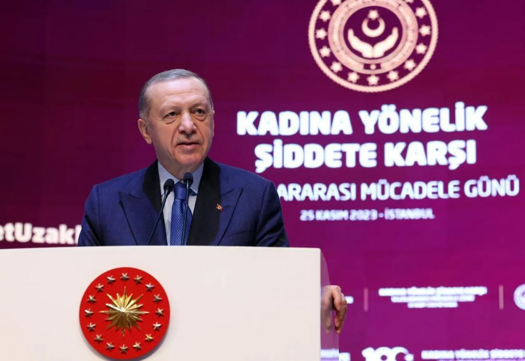 Cumhurbaşkanı Erdoğan: '81 vilayette kadın konukevleri ve sosyal hizmet merkezleri ile şiddete maruz kalan kadınları devlet güvencesi altına alıyoruz'