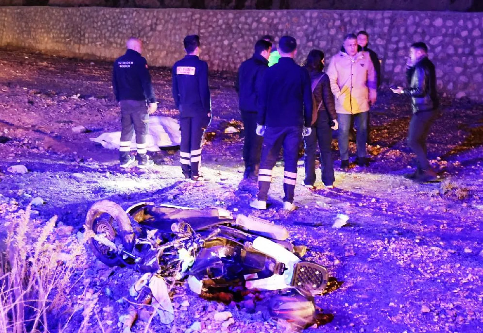 Feci kazada motosikletli genç kız can verdi: 1 ölü