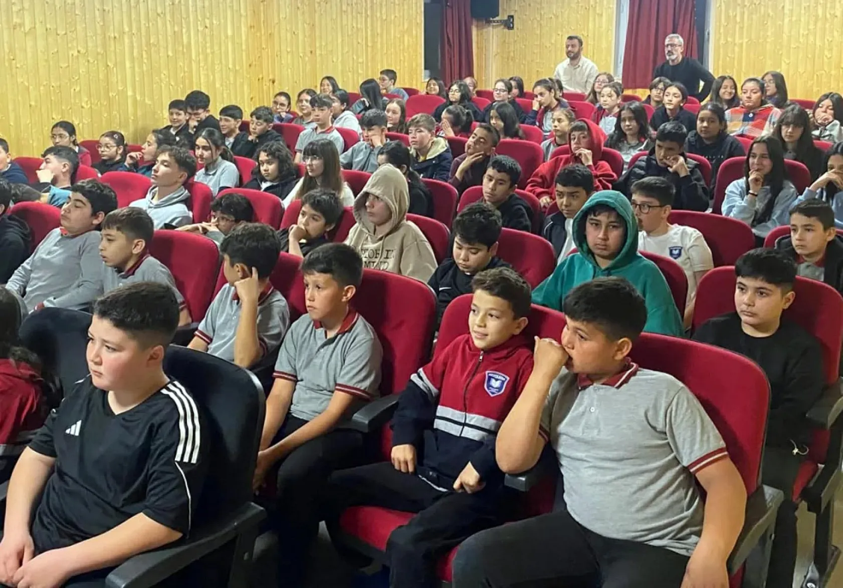 Muğla'da öğrencilere doğa bilinci aşılanıyor
