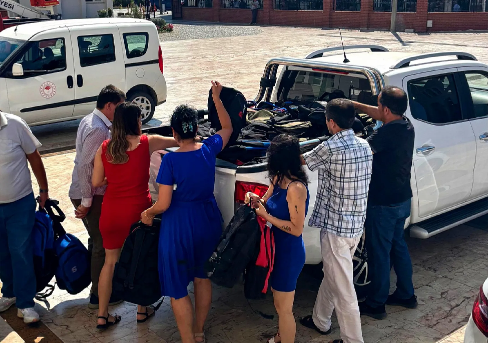 FTSO'dan kırtasiye desteği 320 öğrenciye ulaştı