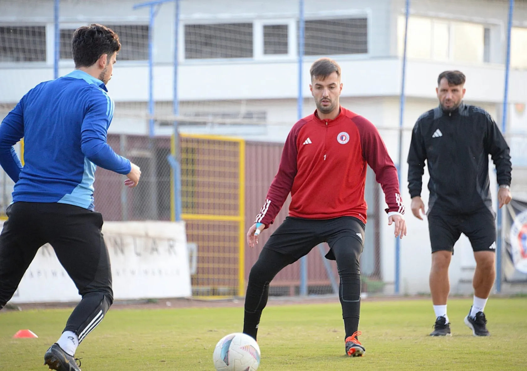 Fethiyespor 24Erzincanspor'u Ağırlıyor, Mücadelenin Hakemi Aydın'dan