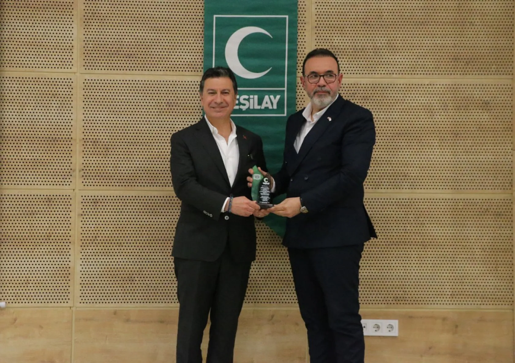 Türkiye Yeşilay Cemiyeti Muğla Şubesi, Yeşilay gönüllülerine iftar verdi