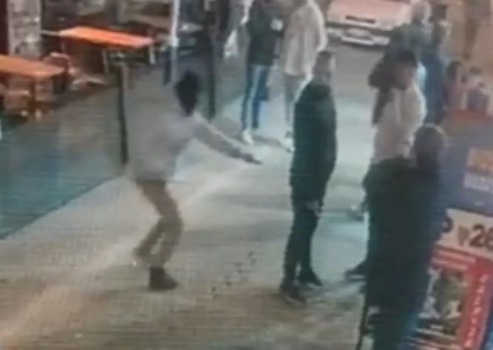 Aynı gecede 2 ayrı silahlı saldırı yapan şahıs adliyeye sevk edildi