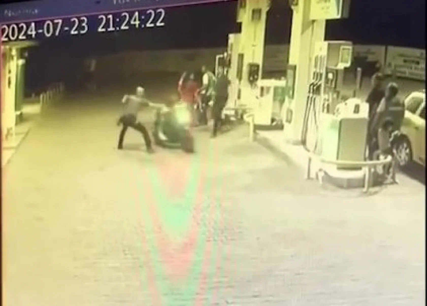 'Ya hızlı ol ya da paket' dedi, cezayı yedi