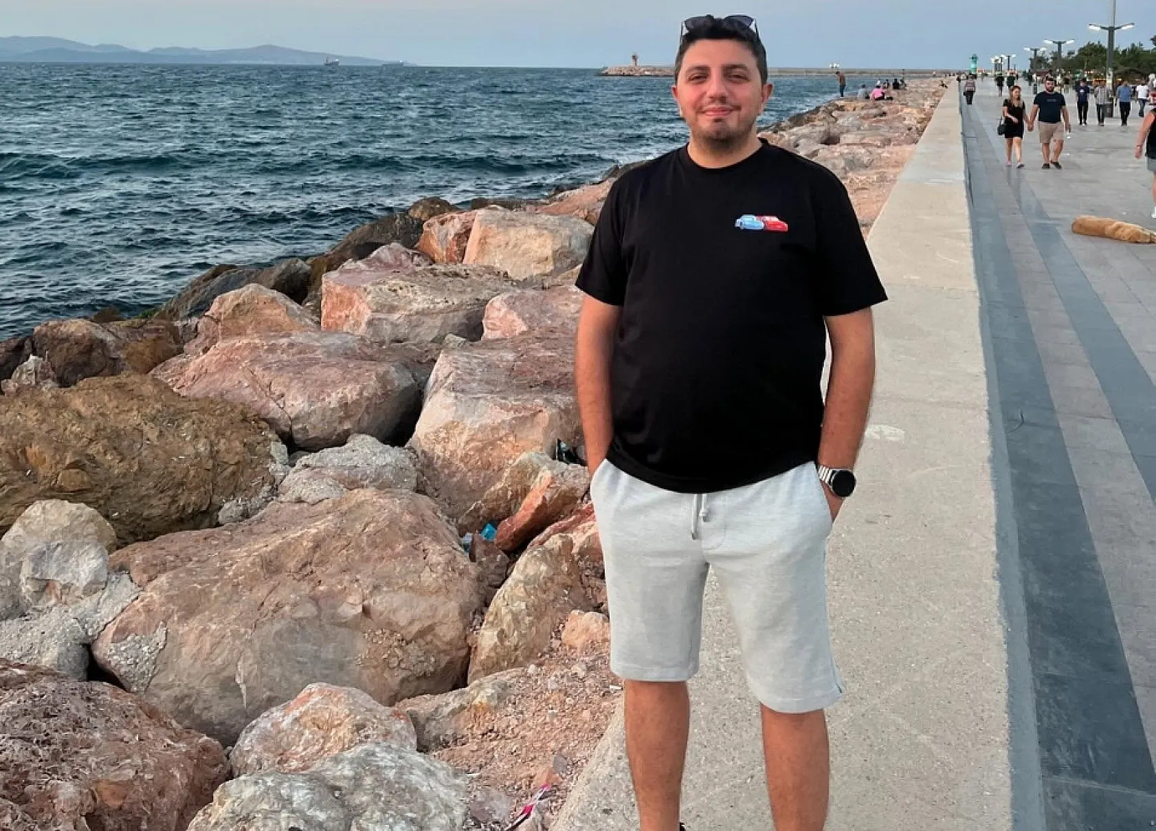 Mesaiye gittiği hastanede hayatını kaybetti