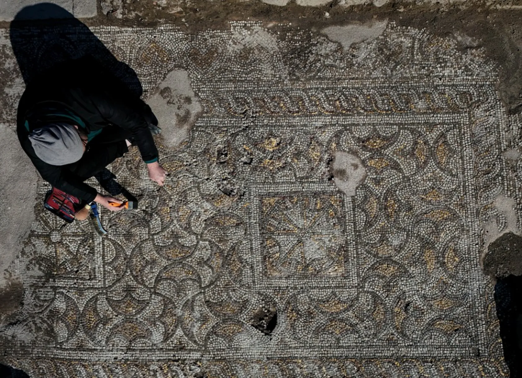 Pergamon'da 'Mozaikli Ev' gün yüzüne çıkarılıyor