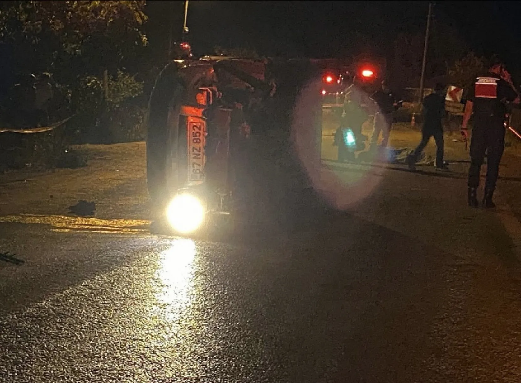 Trafik kazası: 1 ölü, 3 yaralı