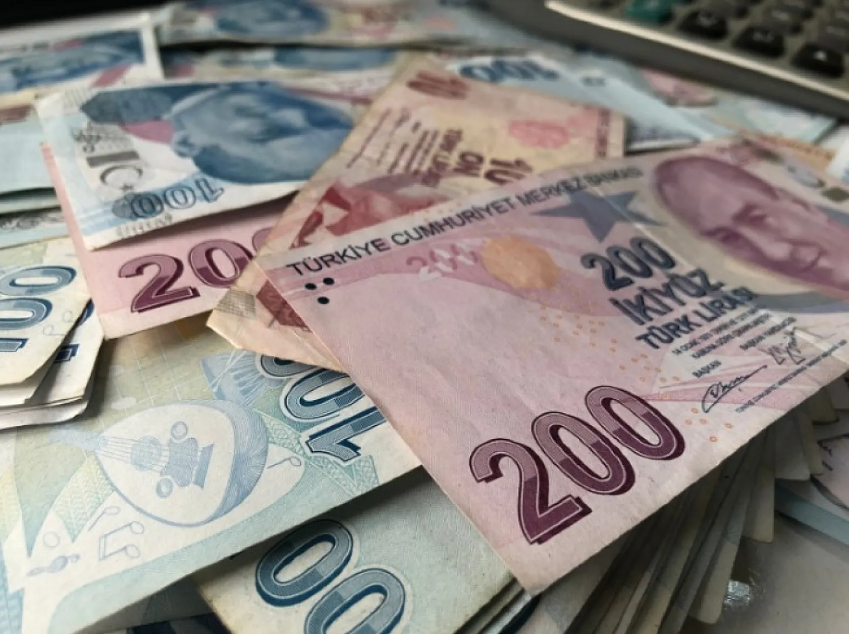 O tarihten itibaren sigaraya 6 TL zam geliyor!