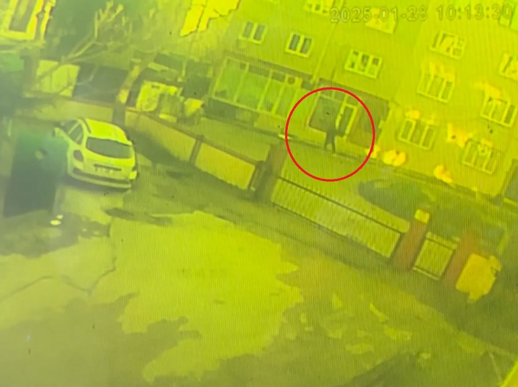 Eski nişanlısı ve 14 yaşındaki kız kardeşine av tüfeğiyle böyle ateş açtı