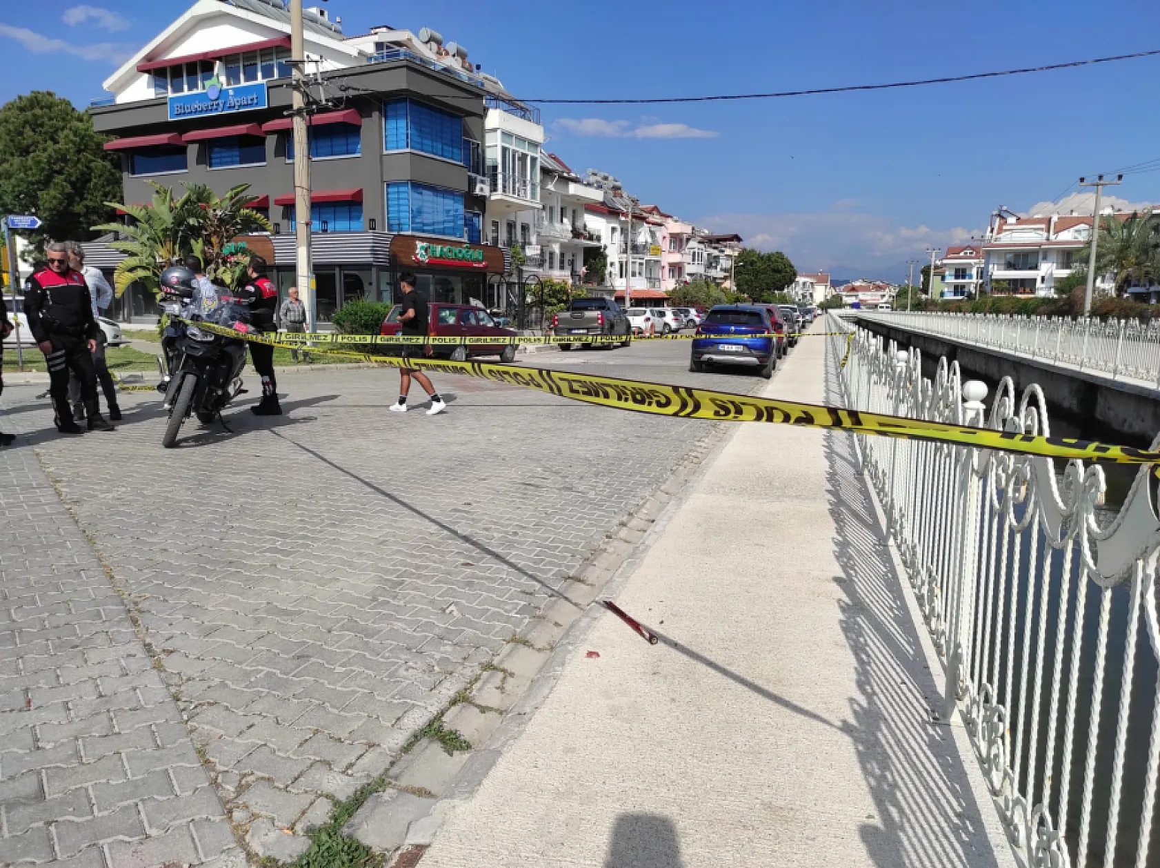 Fethiye'de iki grup arasında silahlı kavga 2 kişi yaralandı