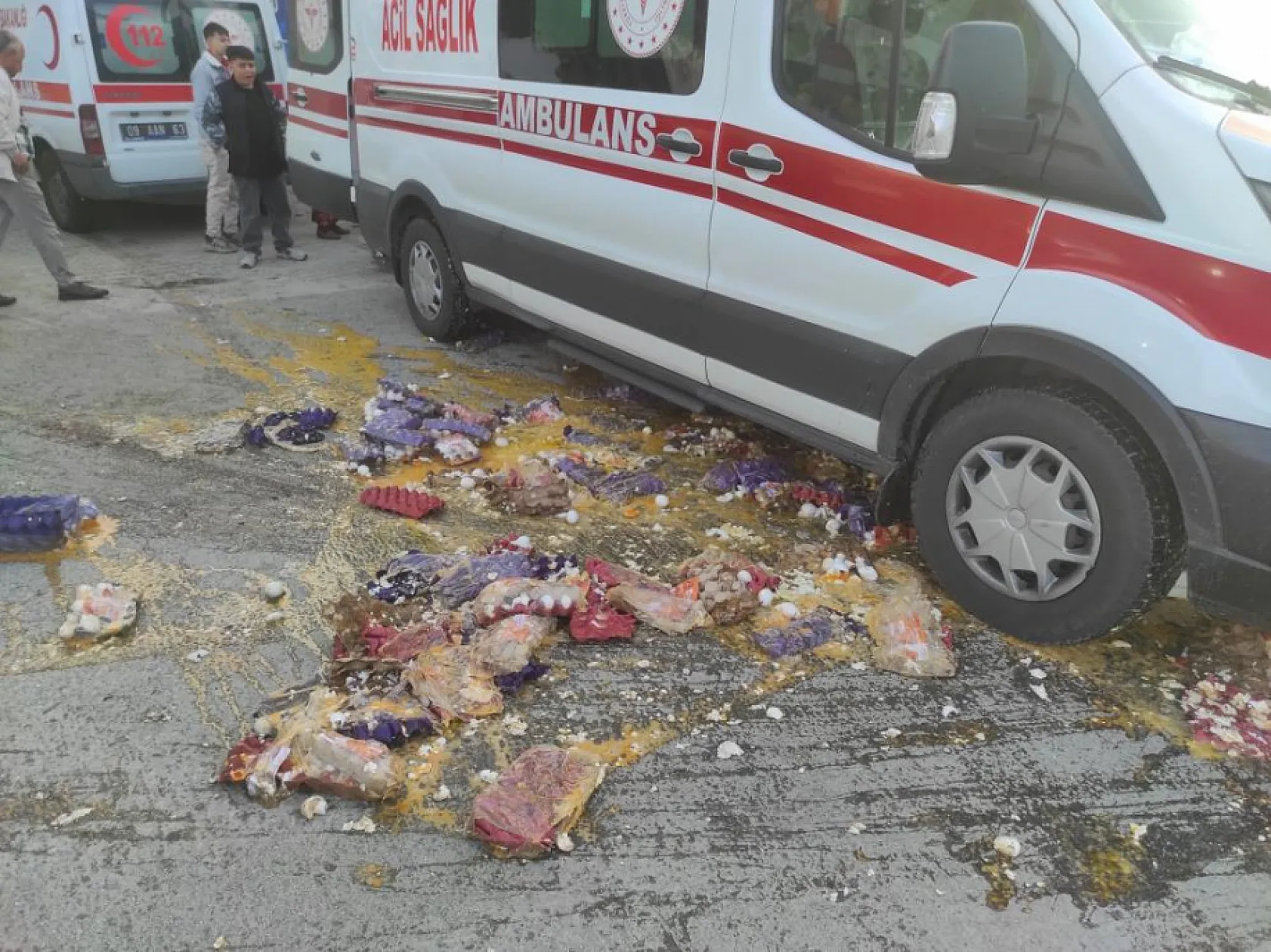 Feci kaza! 2'si bebek 4 kişi hastaneye kaldırıldı