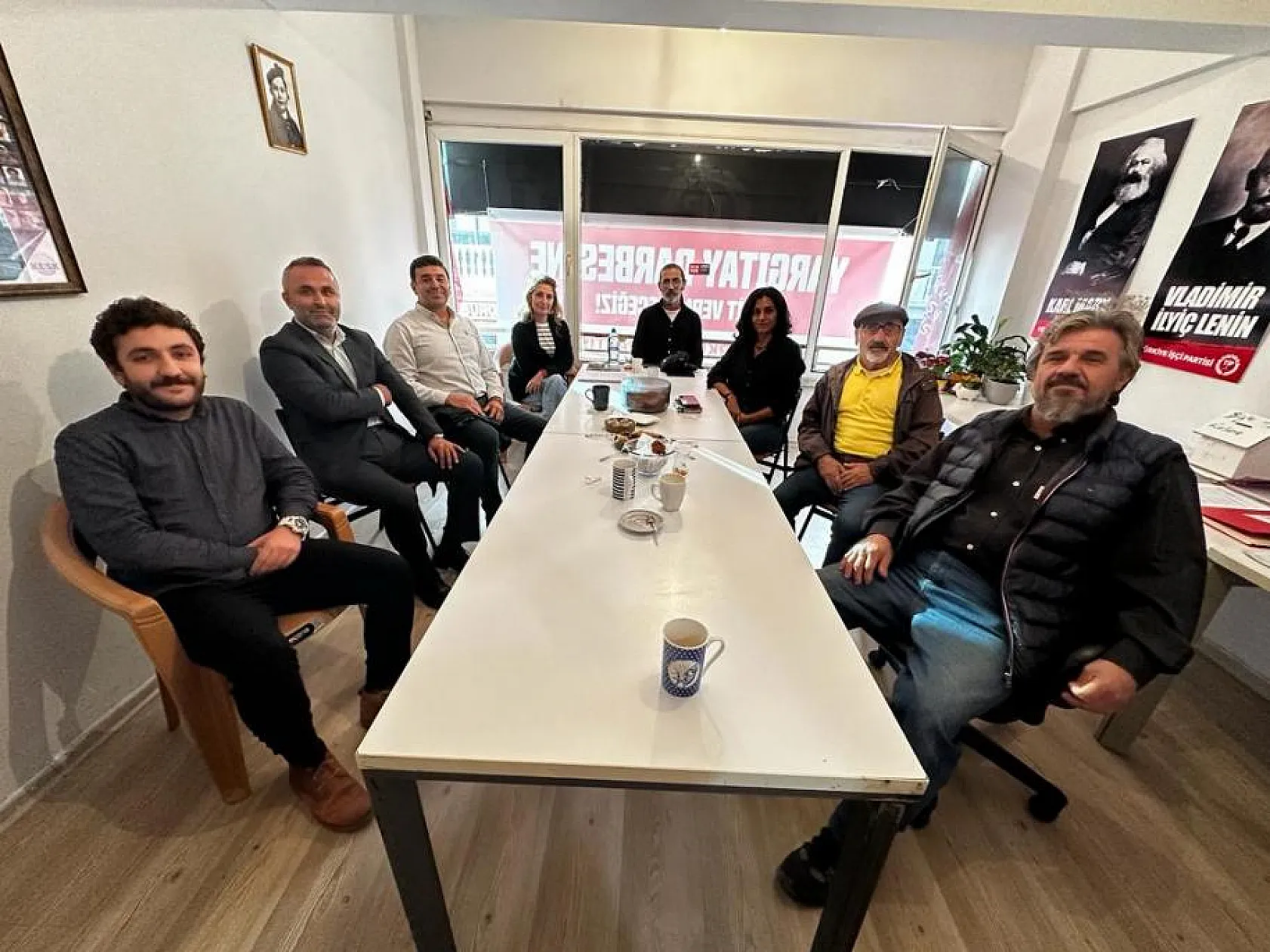 Aday Adayı Yücel, İlçe Başkanlarını Ziyaret Etti