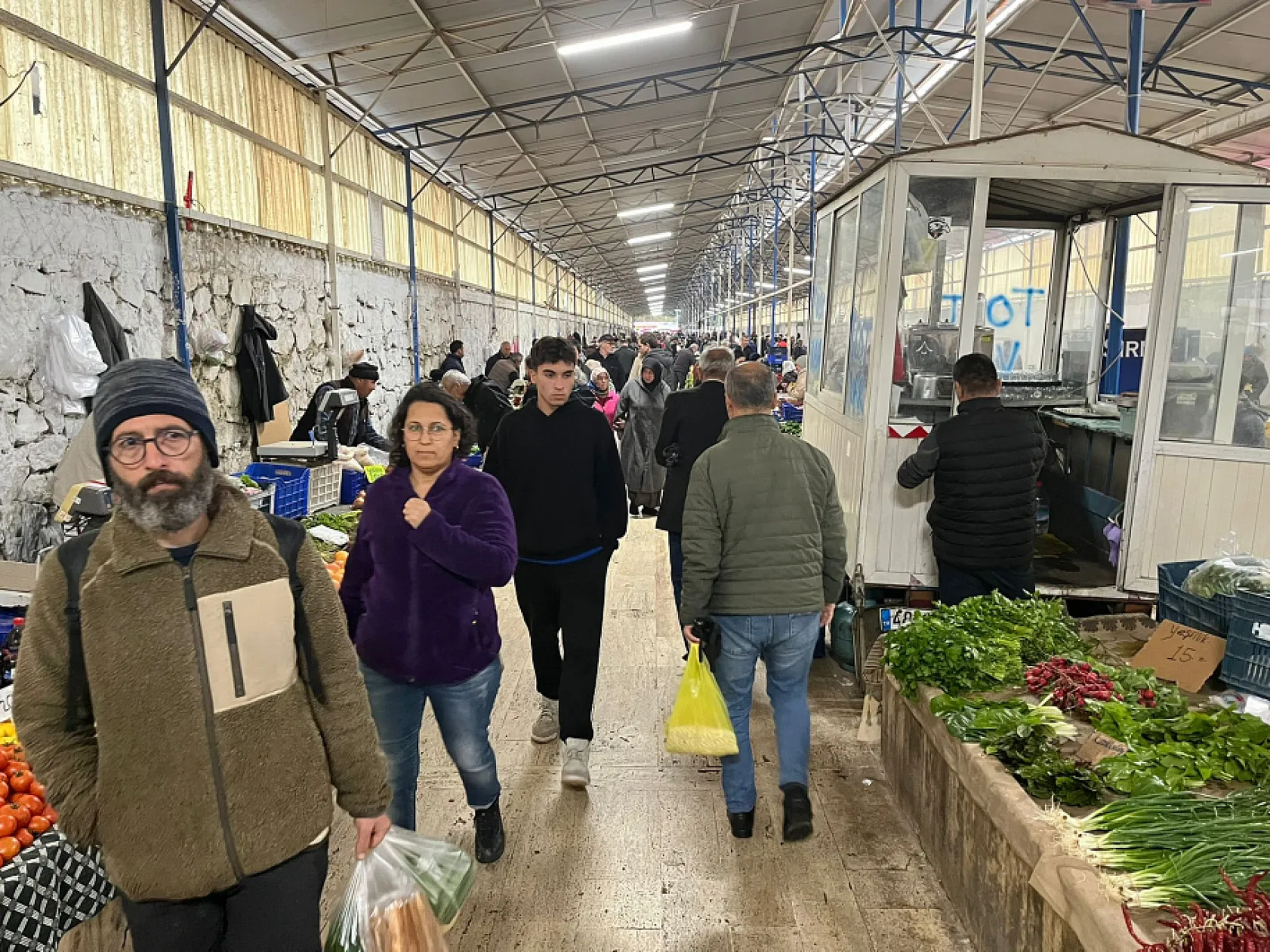 Fethiye'de Pazarcı Esnafı Halil Kör: 'Üretmek Kolay Değil Ama Çalışınca Oluyor'