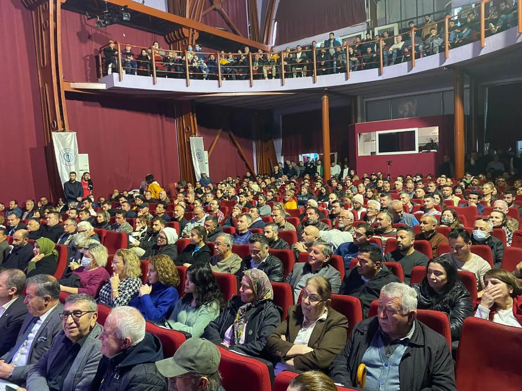 Fethiye'de Konutların Turizm Amaçlı Kiralanması Toplantısı Tekrardan Yapıldı