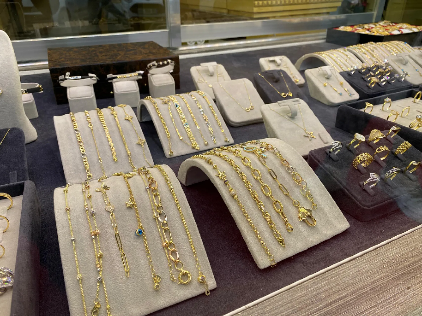 Fethiye Kuyumcularında Kimlik Kartı ile Alışveriş Dönemi Başladı
