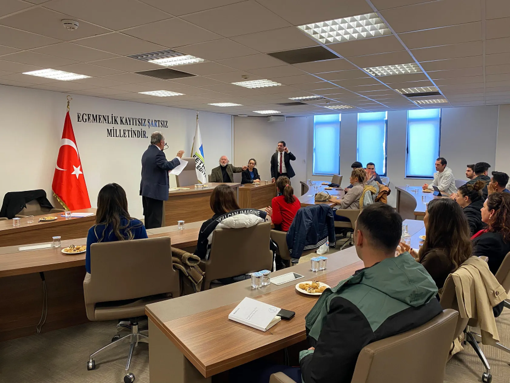 Fethiye'de kamu personeline 'İşaret Dili Eğitimi' başladı