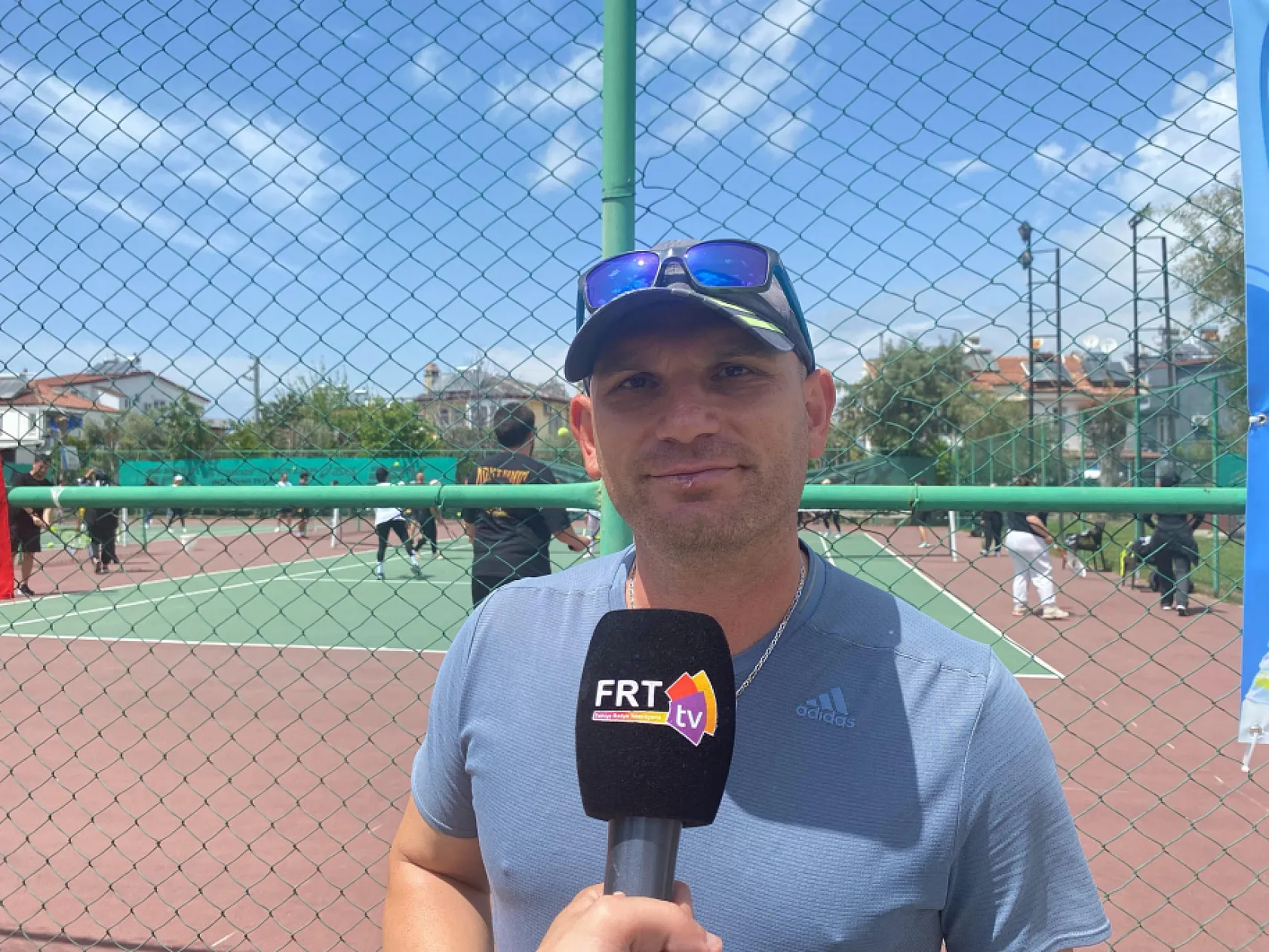 Fethiye Belediyesi'nin Ücretsiz Tenis Kursuna yoğun ilgi