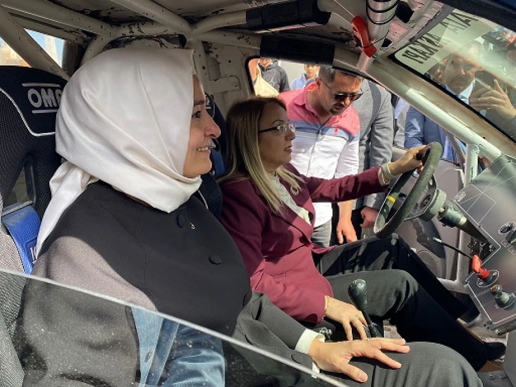 Kökten, Otomobil Tutkunları İle Buluştu
