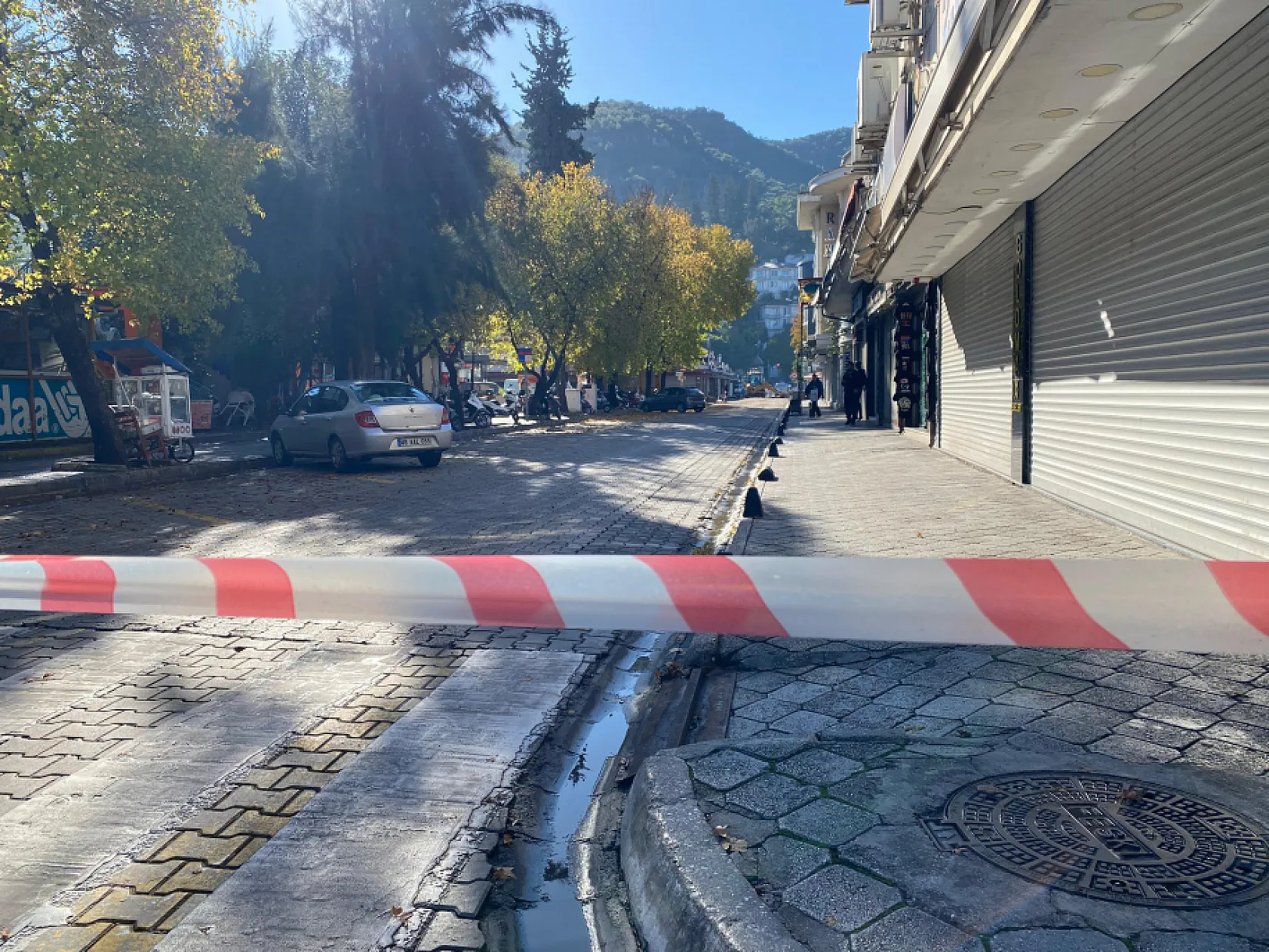 Fethiye'de Belediye Caddesi Yol Çalışmasına Girdi