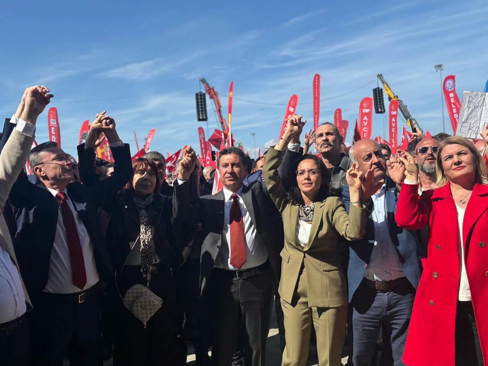 Ahmet Aras: 'Maltepe'de Adalet ve Demokrasi İçin Bir Aradayız!'