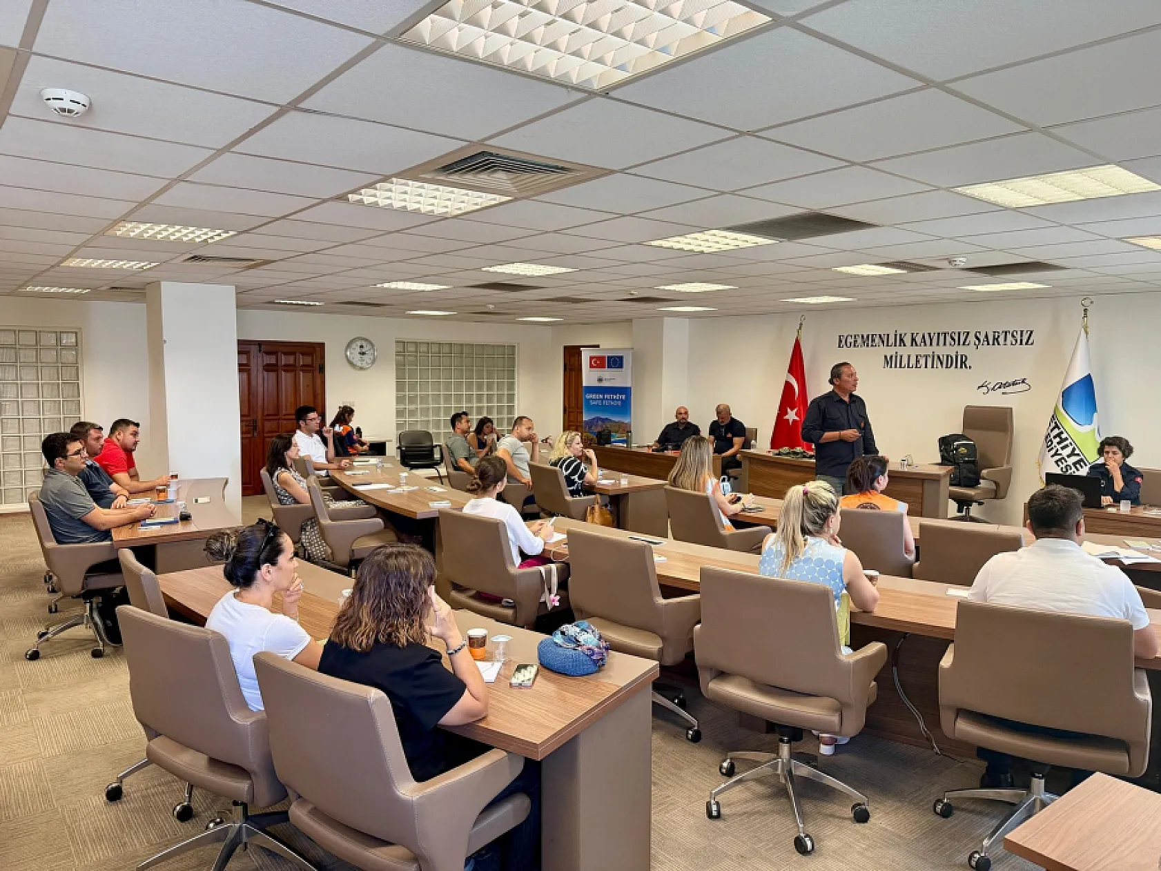 Fethiye'de Belediye Personellerine Afet Bilinci Aşılanıyor