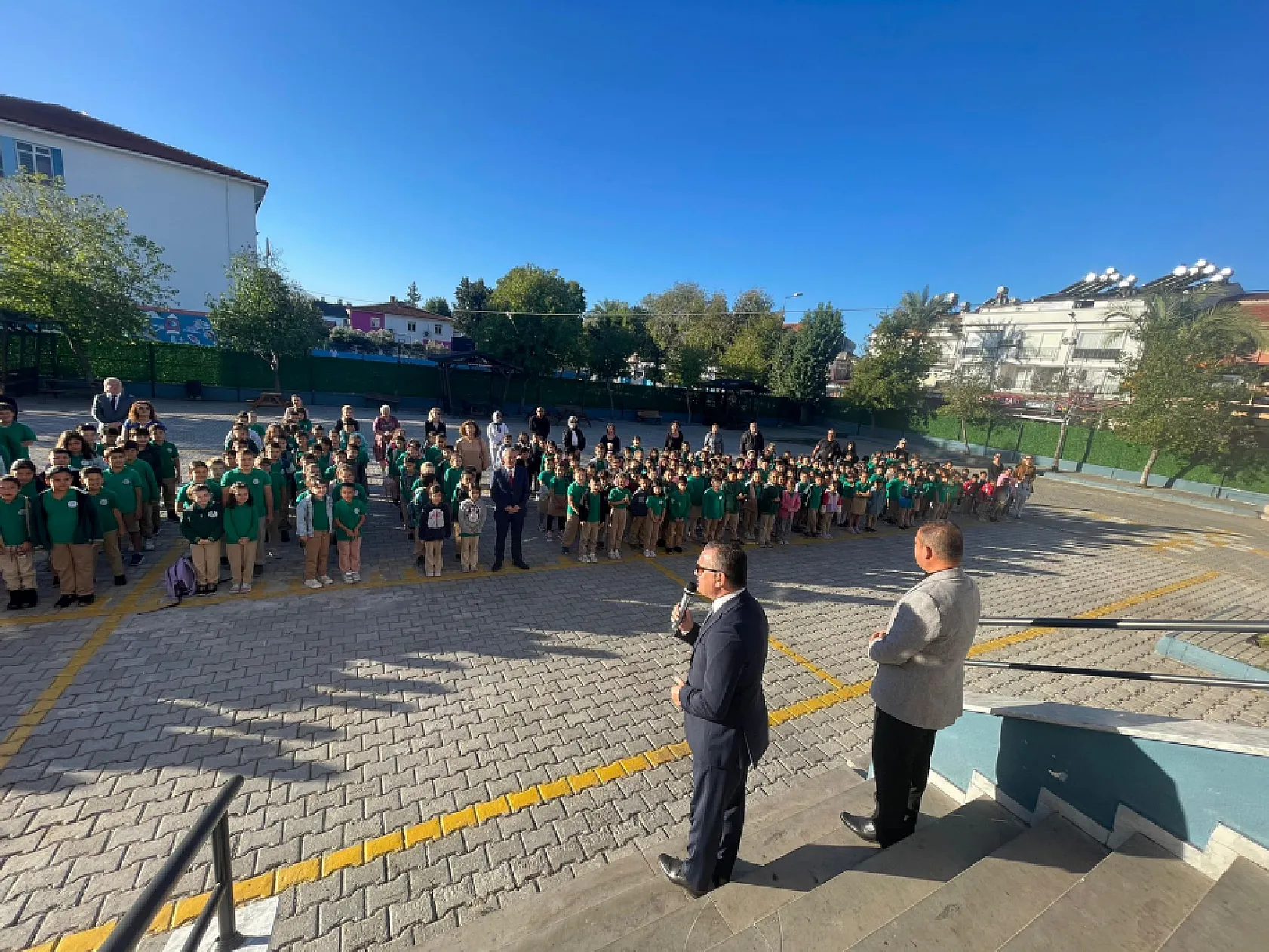 Kaymakam Fatih Akkaya: 'Sığınacağımız Liman Kitaplar Olmalıdır'