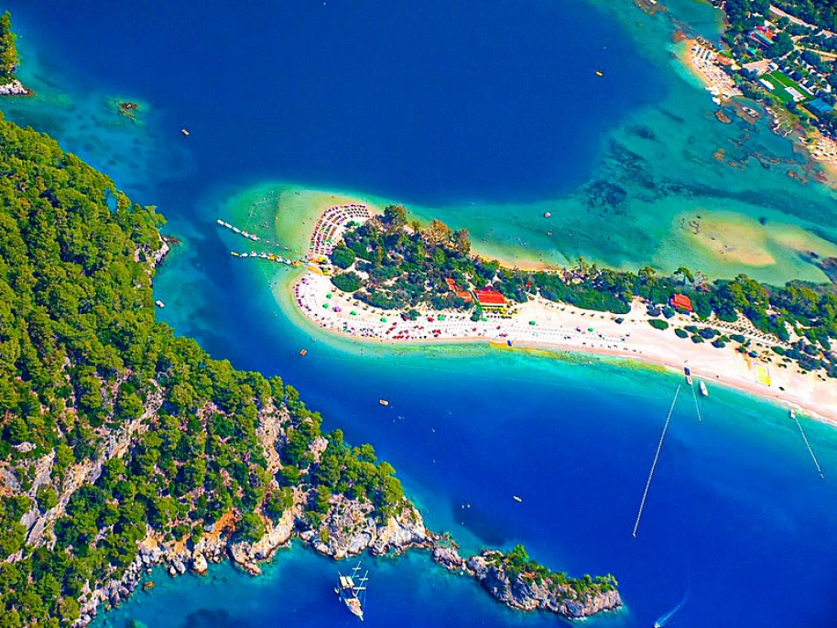 Akdeniz Bölgesi'nde Unutulmaz Bir Tatil İçin Harika Yerler