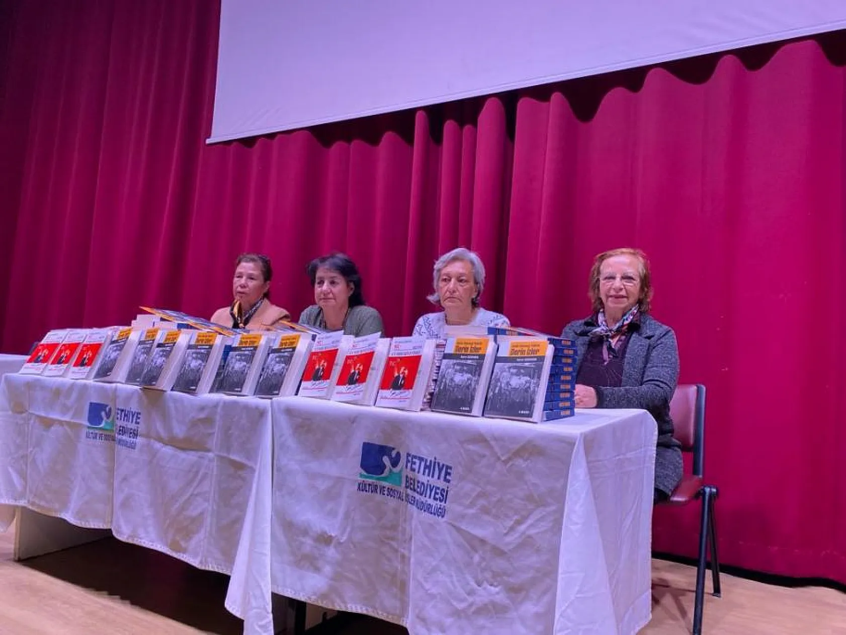 Sami Gökmen'den 'Cumhuriyet' konulu program