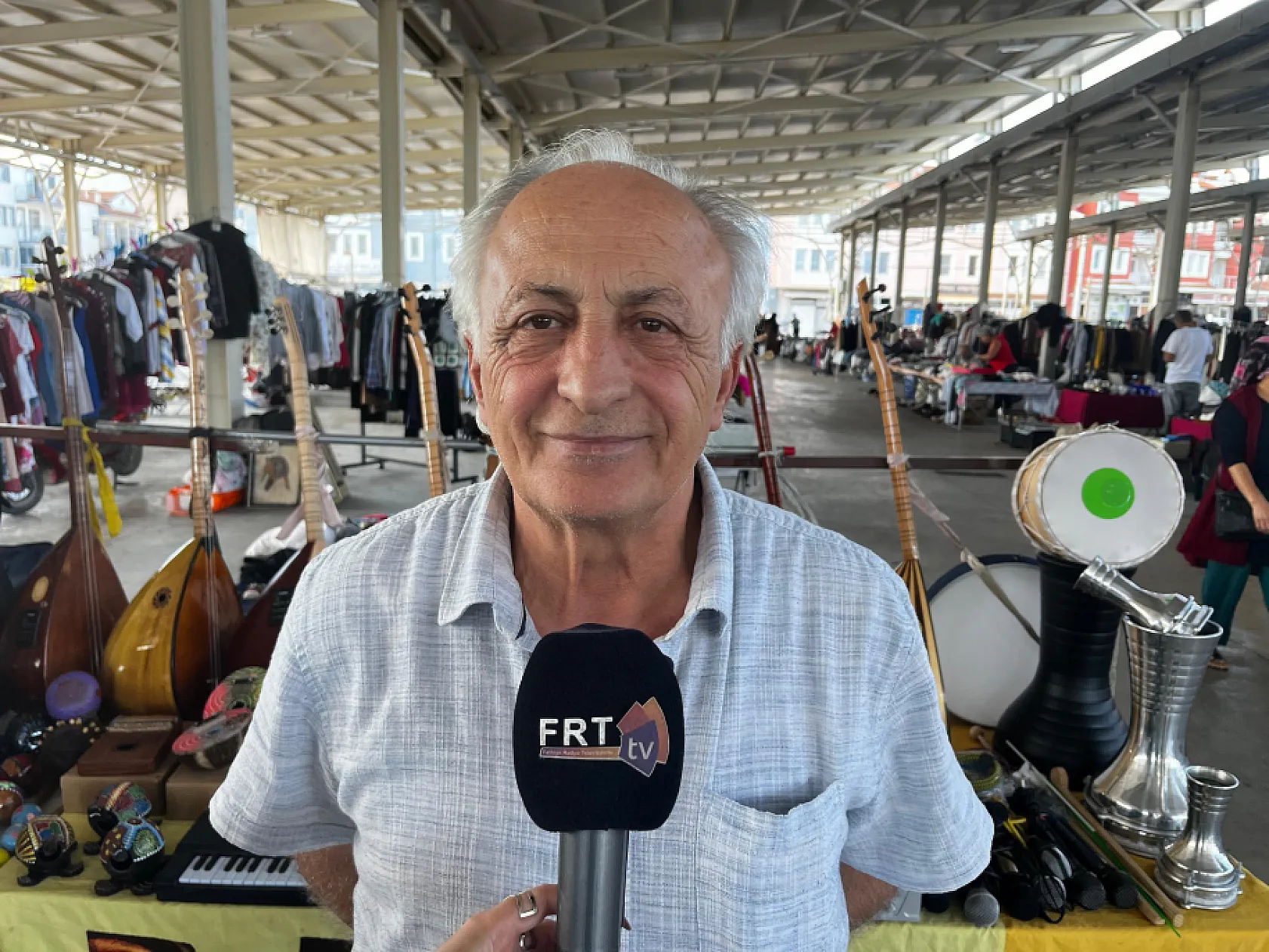 Fethiye'de uygun fiyatlı ikinci el müzik aletleri ilgi görüyor
