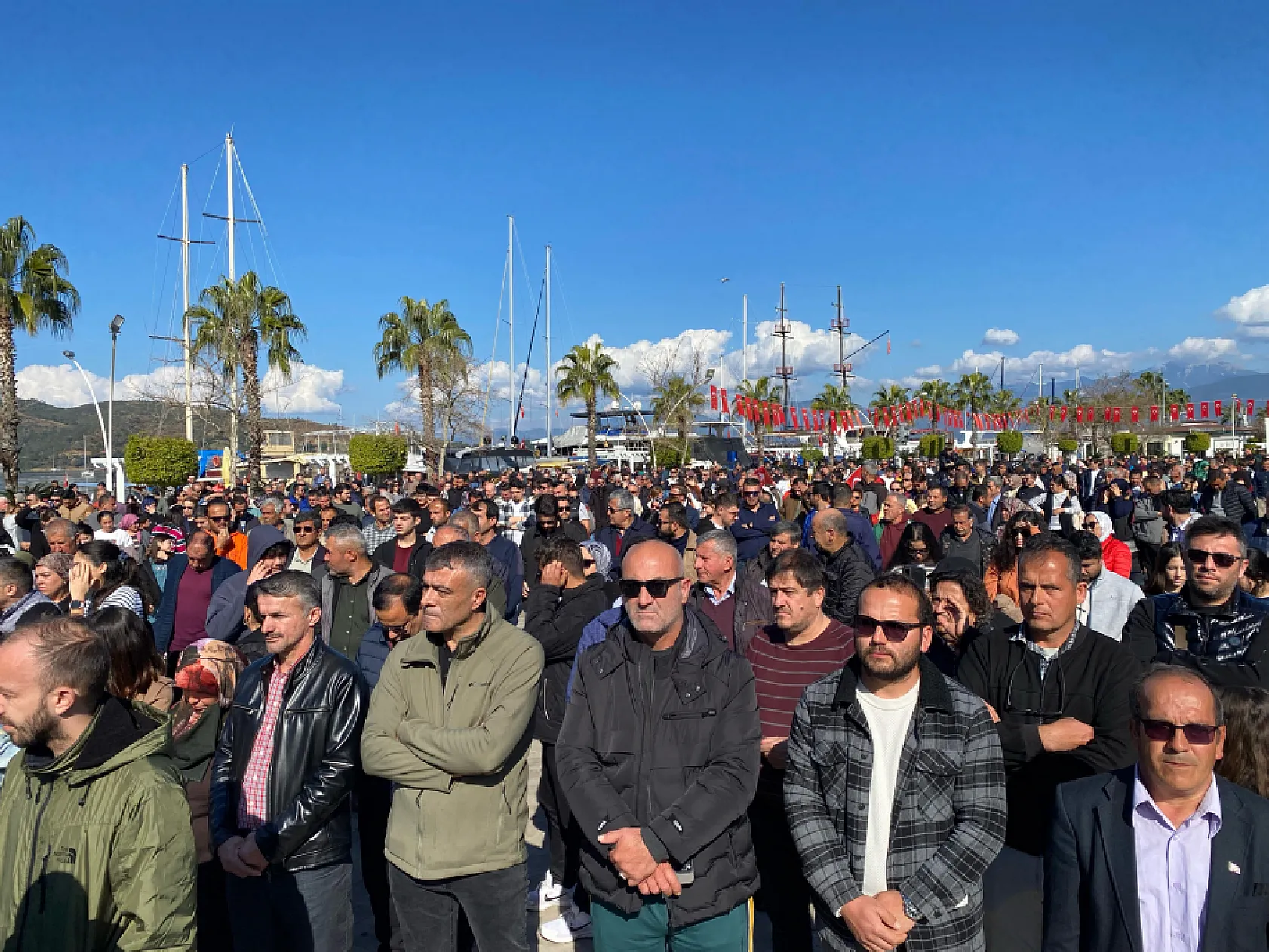 Fethiye'de 'Villa Turizmine Çık' toplantısında işletmecilerden yetkililere çağrı