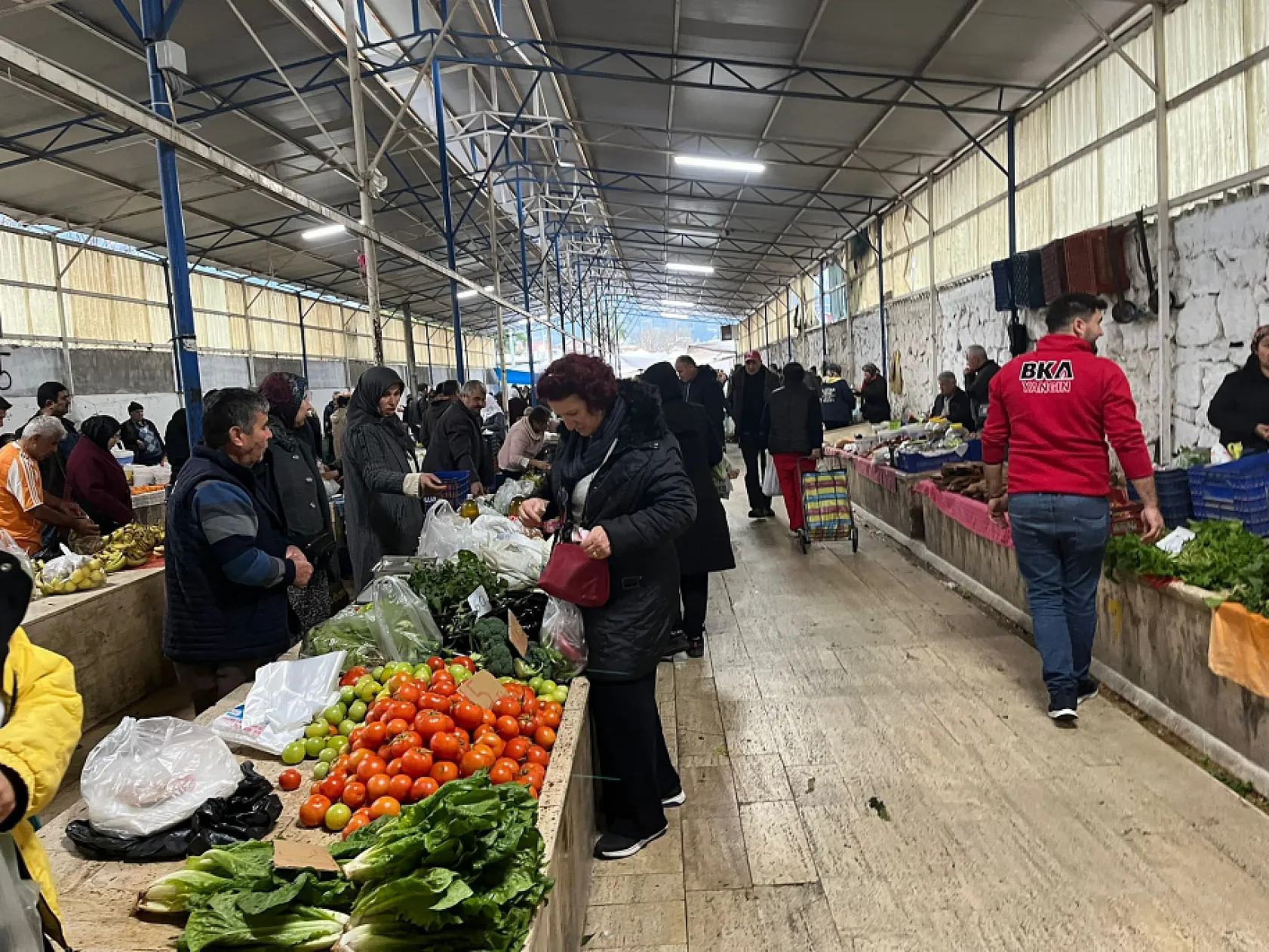 Fethiye'de Pazarcı Esnafı Halil Kör: 'Üretmek Kolay Değil Ama Çalışınca Oluyor'