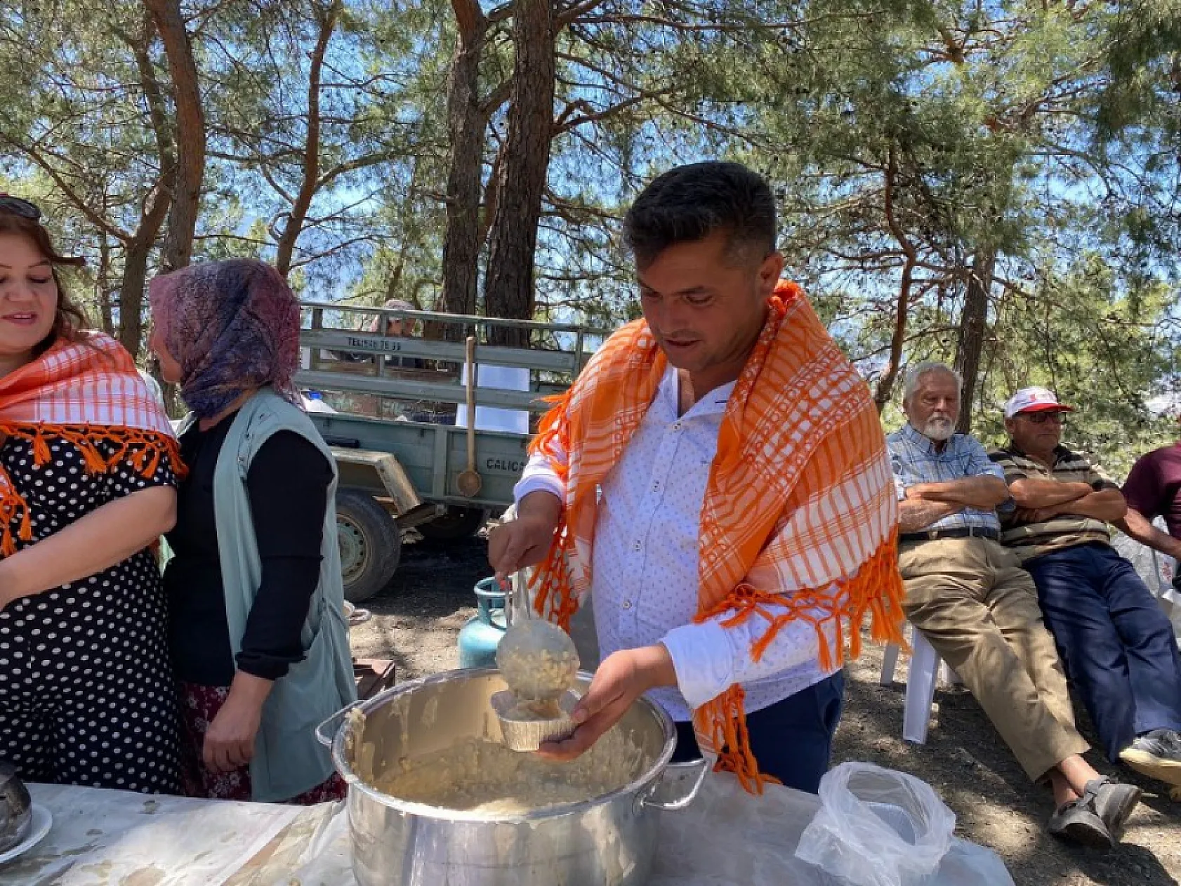 Fethiye'de geleneksel keşkek gününe yoğun ilgi