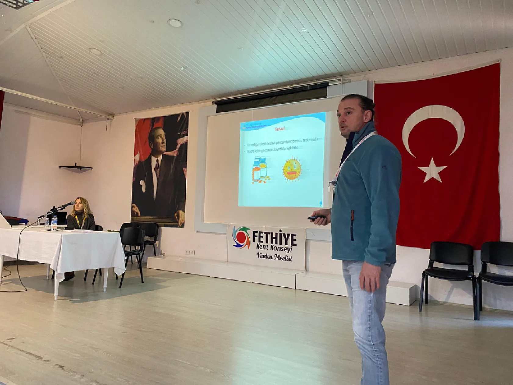 Fethiye Kent Konseyi Kadın Meclisi'nin lejyoner hastalığı eğitimine yoğun katılım