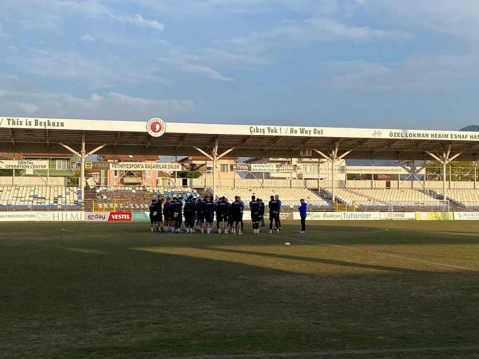 Gülleri, 'Bize yakışmayan bir oyun sergiledik'